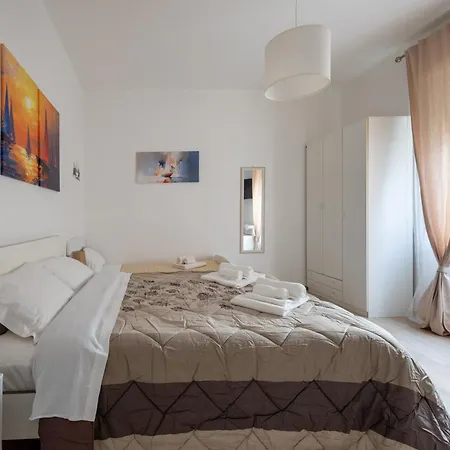 Nadia Flat - 10 Minutes From The Apartmán *