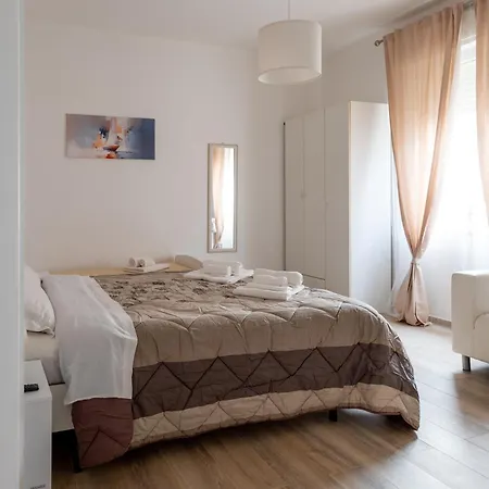 Nadia Flat - 10 Minutes From The Apartamento
